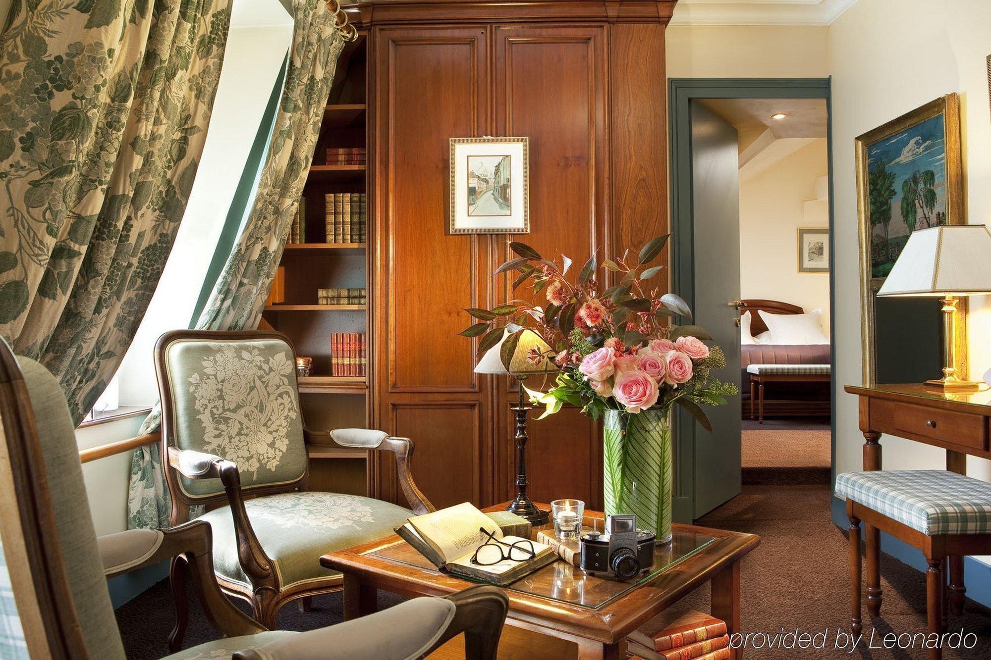 Hotel De Buci 4*